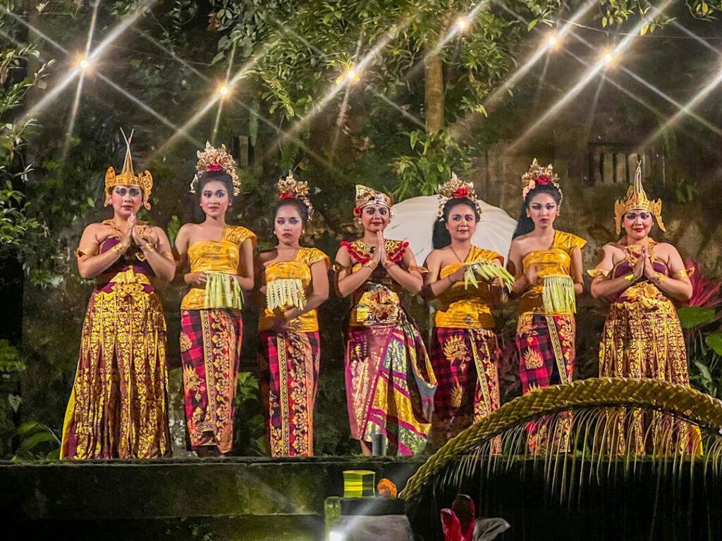 Bali Dance performance in Central Ubud