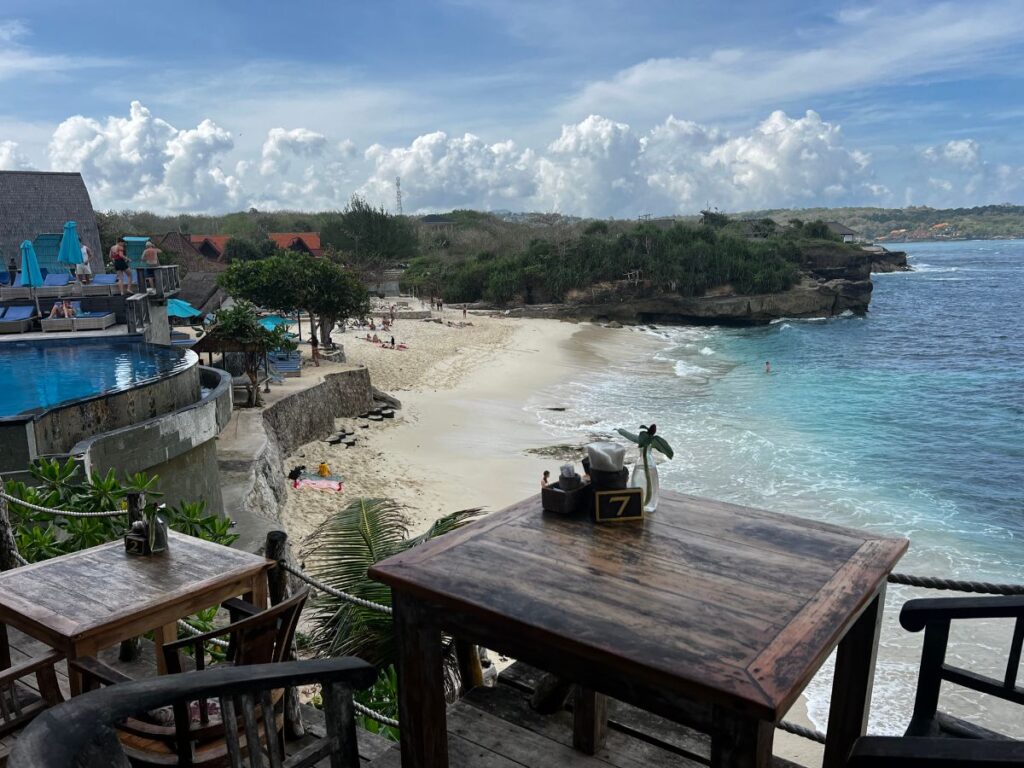 Dream Beach stay in Nusa Lembongan