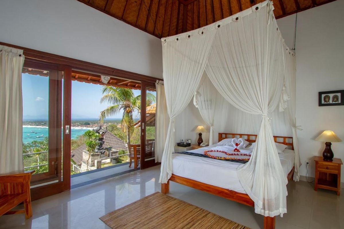 Lembongan Cliff Villas