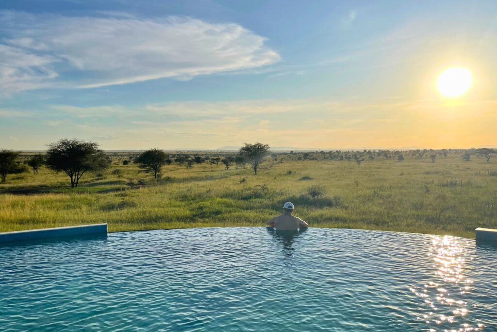 Safari packing list - pack sunscreen and swimsuit for pools at safari lodges